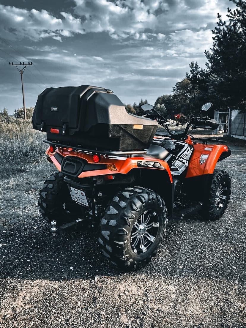 Predám štvorkolku CF MOTO 520