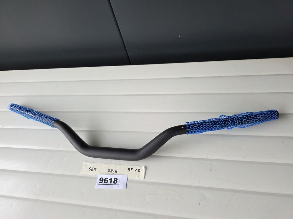 DUCATI Streetfighter  V2 ghidon nou , Original