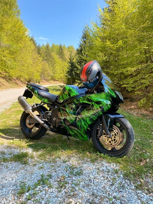 Kawasaki ninja zx9r 900 1999 aerografiat UNICAT