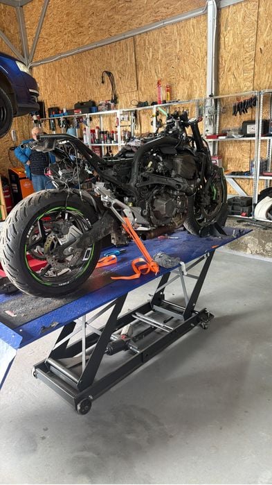 Kawasaki z800 ptr piese