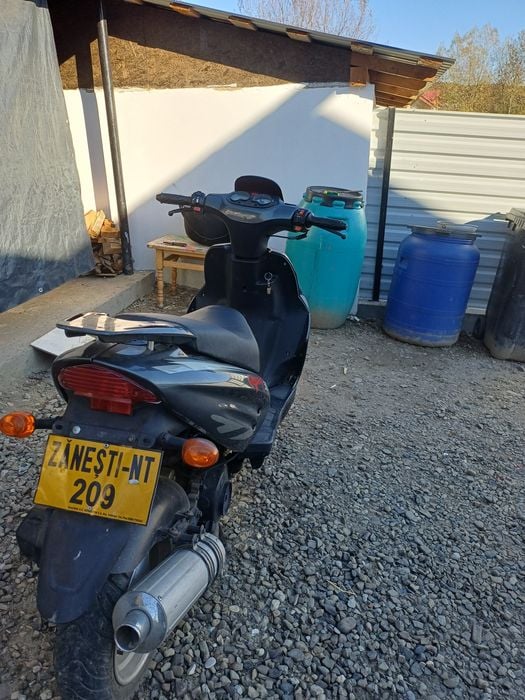 Vand scuter motom 49 cc 4t