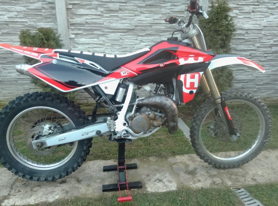 Motocross Husqvarna 125 2t din 2010 impecabila