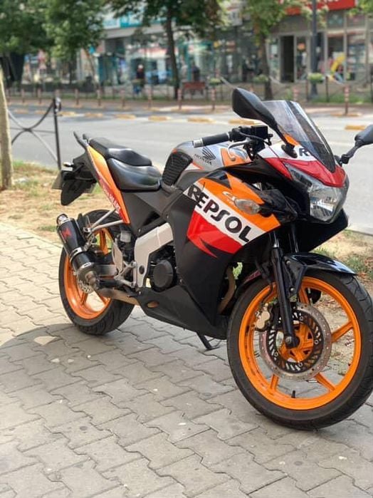 Honda cbr 125 cc