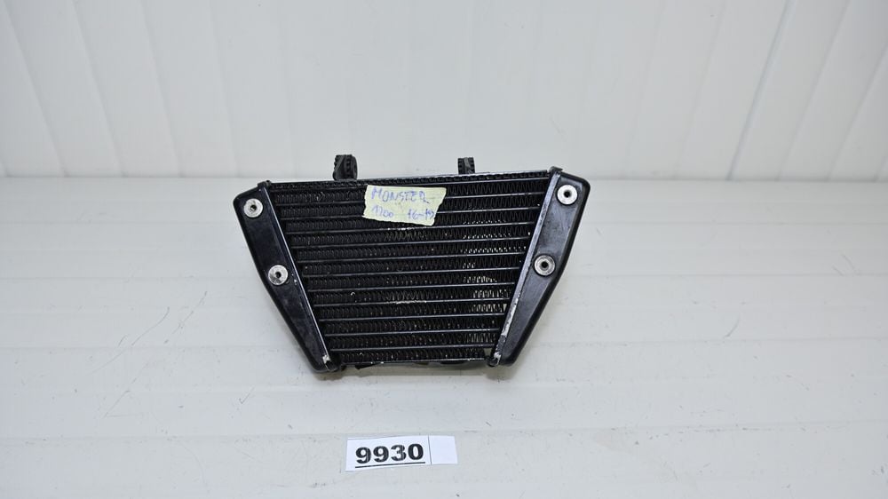 Ducati Monster 1200 16 - 19 Radiator ulei