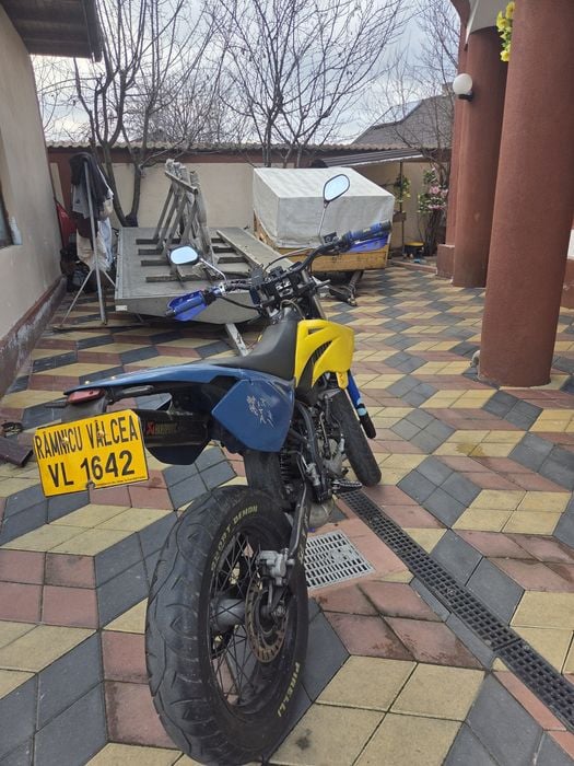 motocicleta beta rr50