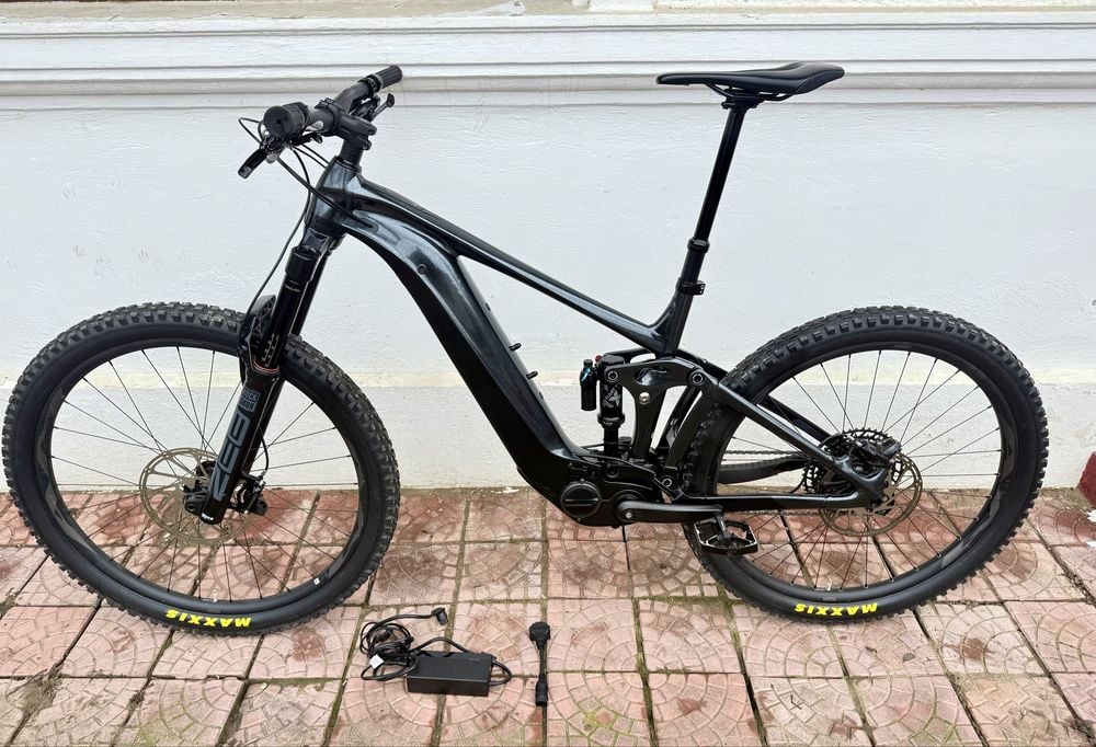 Bicicleta electrica Giant Reign E+2 L  85NM bat800wh mullet 2022 ebike