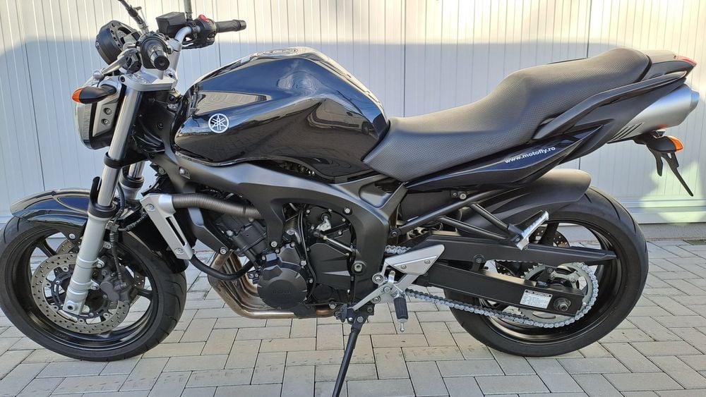 MotoFly Ploiesti vinde Yamaha FZ6N 2005