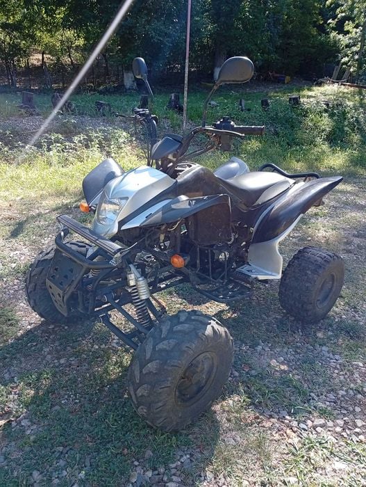 Vând QUAD bashan