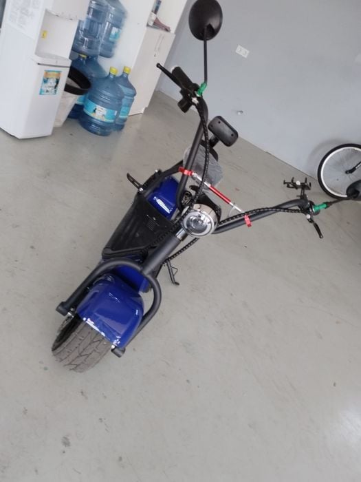 Scuter electric de copii