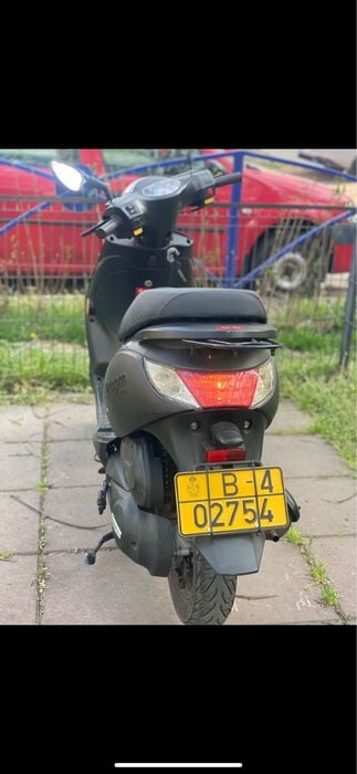 Scuter FARA PERMIS 25km/h AGM