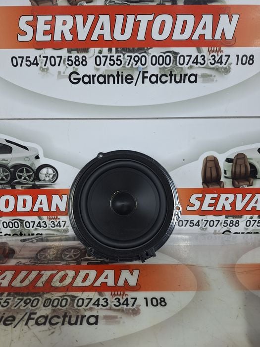 boxa land rover discovery 4 (2009->) 2.0 motorina 2016