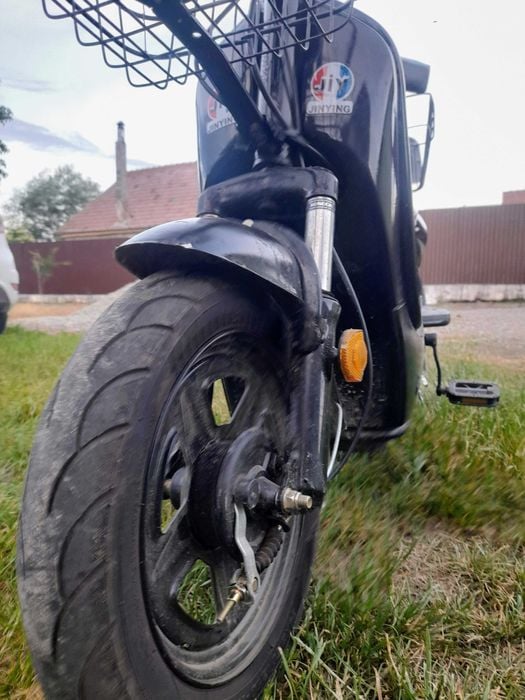 Scuter electric DBsolar