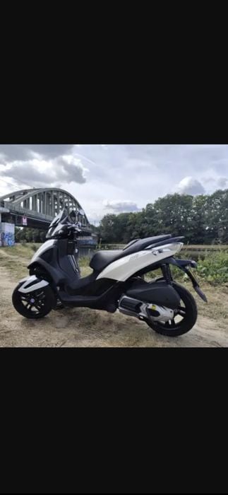 Piaggio MP3 Yourban 300cc cat.B Lt