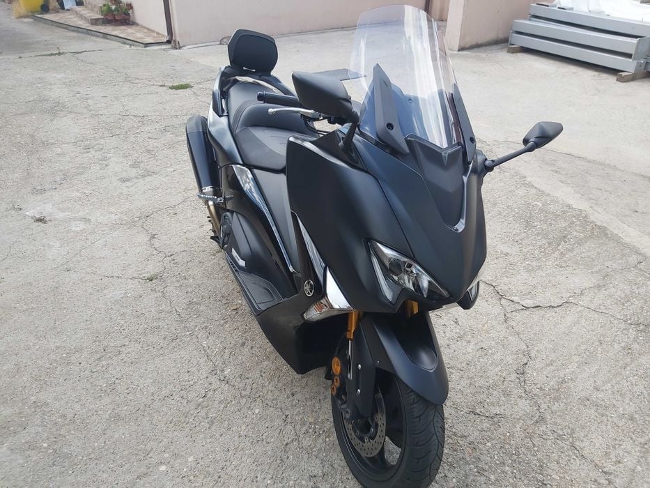 Yamaha tmax 530.Schimb cu bmw.