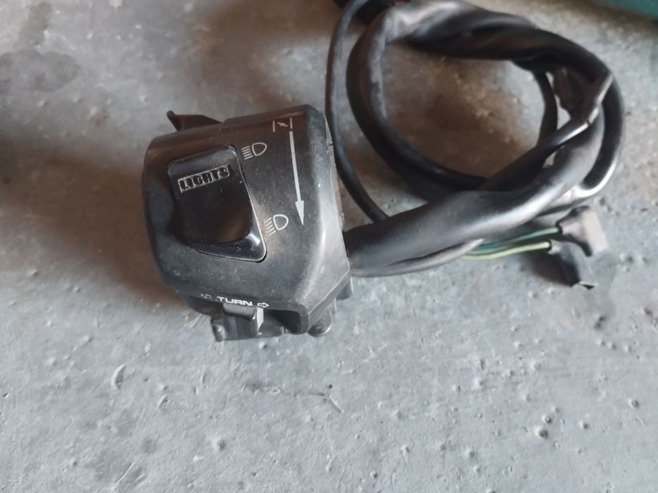 Comanda bloc lumini stânga pentru Honda VFR 800 Fi