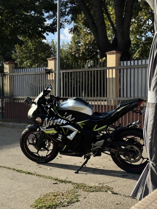 Kawasaki ninja 125