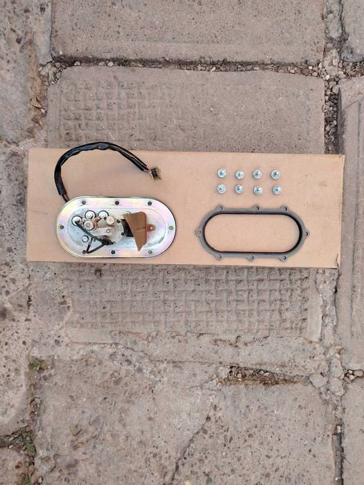 POMPA combustibil / suzuki gsxr 600 /750 SRAD