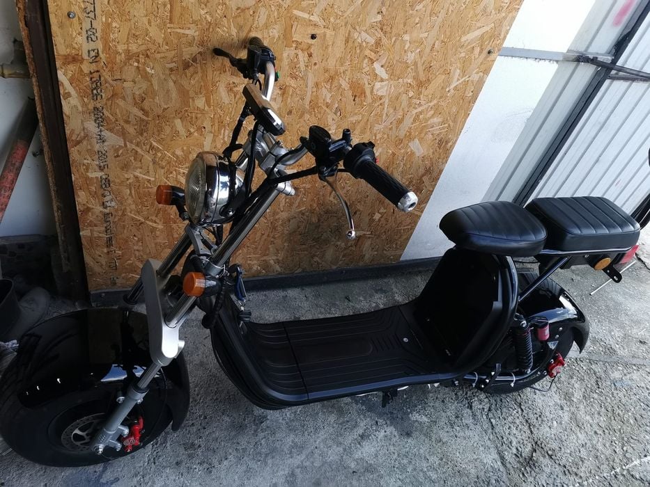 Scuter electric cu acte