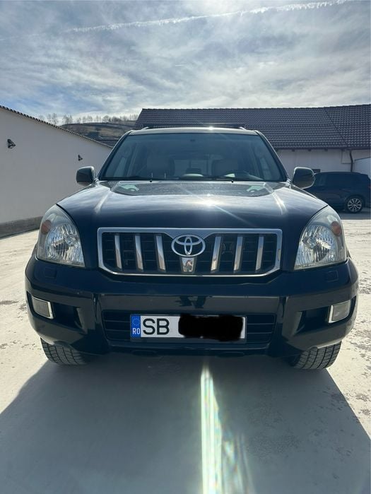 Toyota Land Cruiser 120