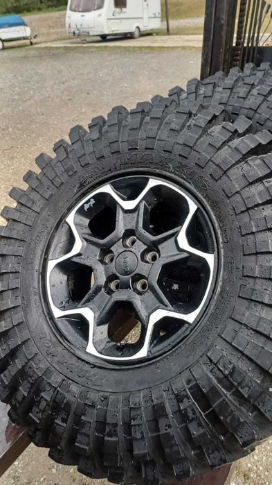 Jeep GLADIATOR Overland