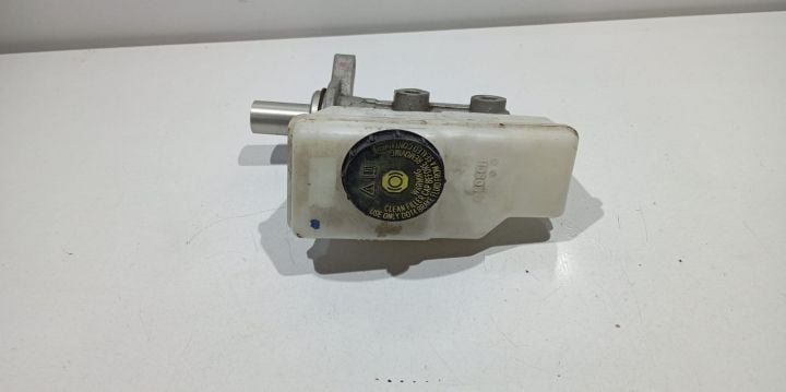 Pompa servofrana cu vas lichid servo 0204842367 Nissan Navara D23 [fa