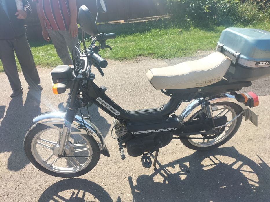 De vânzare betoniera moped stâlpi de gard