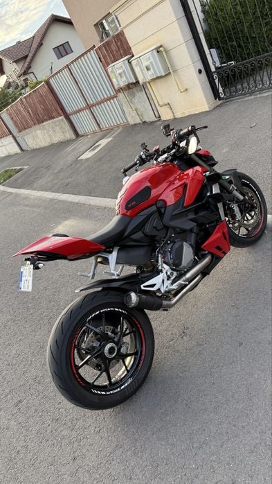Ducati streetfighter v2 , //impecabil// 2023