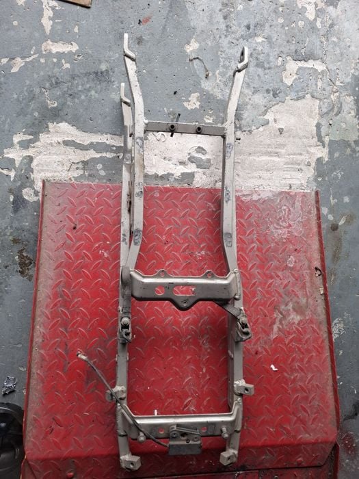 Cadru codita spate pentru Kawasaki Zx9 r model 2001