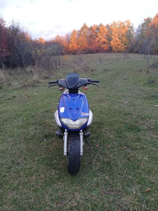 Vând scuter CPI Explorer Twister  80cc 2t