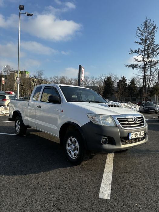Toyota Hilux facelift 2013 4x4
