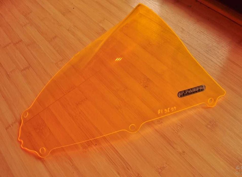 Parbrize Yamaha R1 98 00 diverse culori