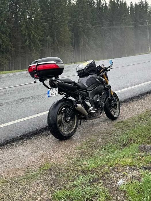 Suport topcase Givi  cu placa Monokey pt. Yamaha FZ1/Fazer