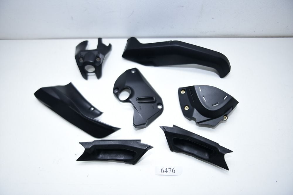 Ducati Monster 2017-2022 821 Plastice ornamente radiator