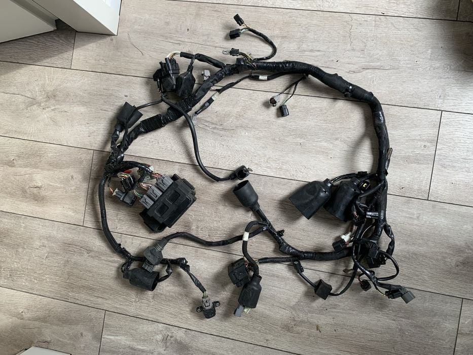 Diverse piese Kawasaki ZX6R 2013+