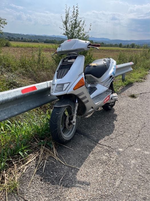 Scuter aprilia set motor