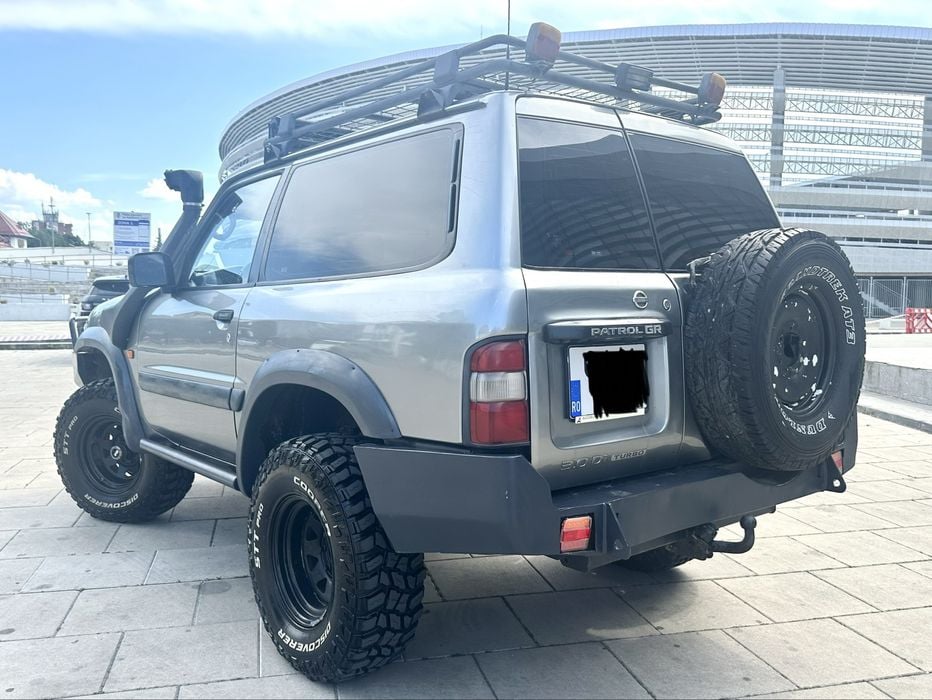 Nissan Patrol Y61 pregatit pentru overlanding/off-road