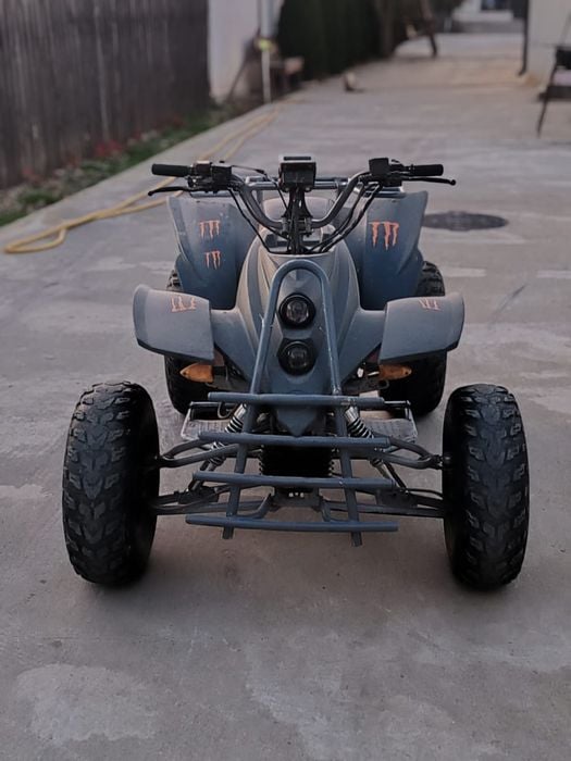 Vând sau schimb cu cros atv motor 250