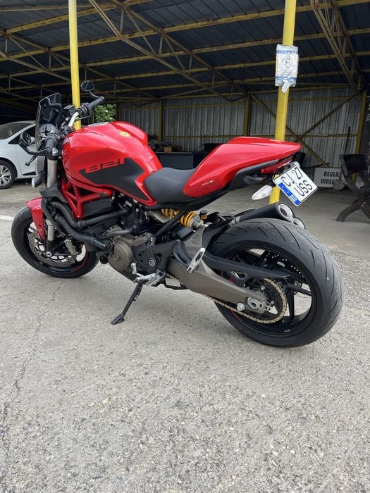 Vand Ducati Monster 821
