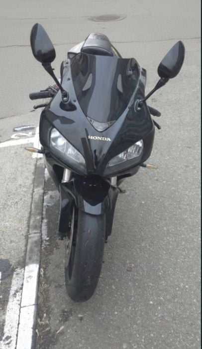Honda cbr 1000rr