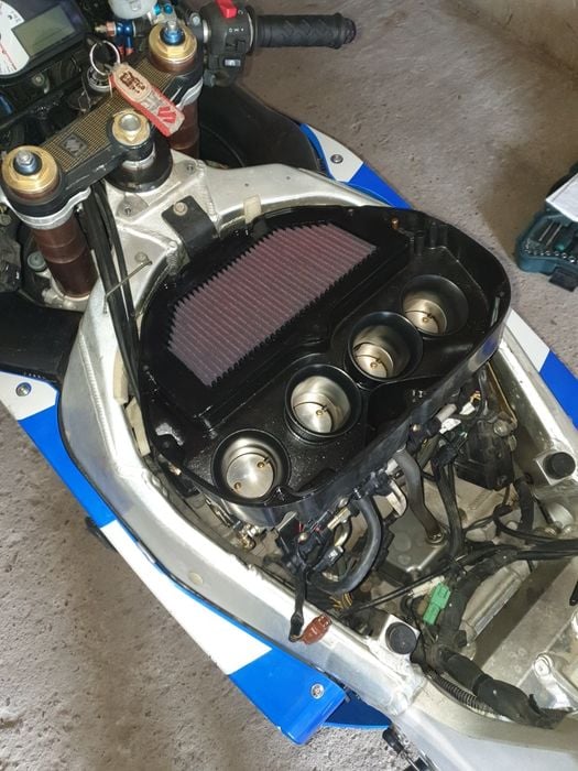 PIESE Suzuki Gsx R k1  k3