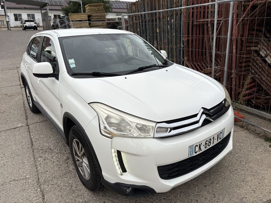 Citroen C4 Aircross Attraction 4x4 variante moto /atv