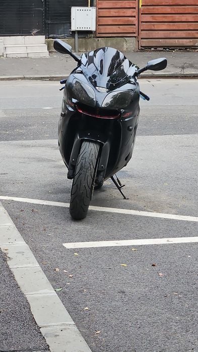 Vând kawasaki ninja zx-9