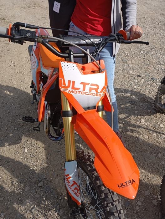 vând Cross ultra 125