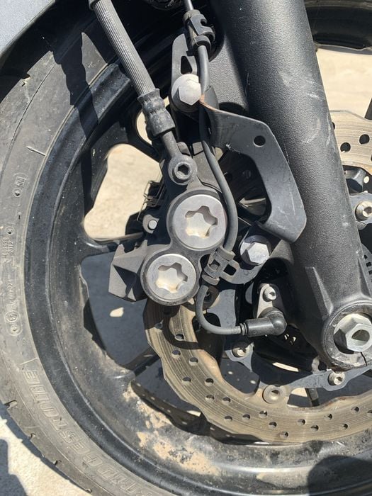 Etrieri fata yamaha mt 07 2017