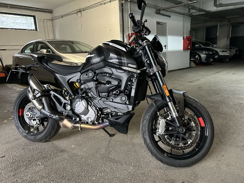 Ducati Monster 937 Plus 70kW/35kW A2/A
