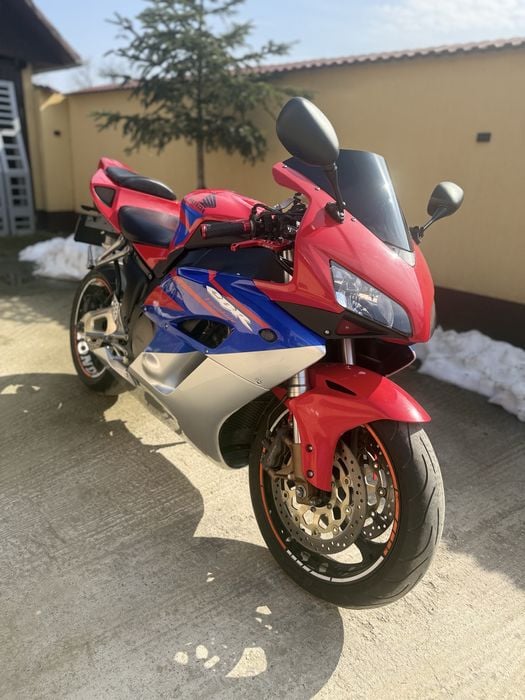 Honda CBR 1000rr 2005 !
