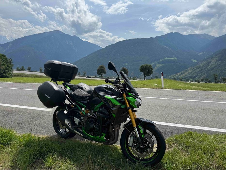 Kawasaki Z900 SE 2024