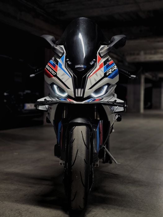 Bmw s1000rr 2024 - 16000km, jante carbon, evacuare titan!