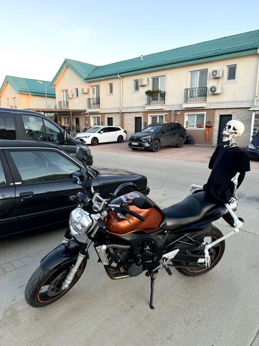 Yamaha FZ6 N 2006 600cc