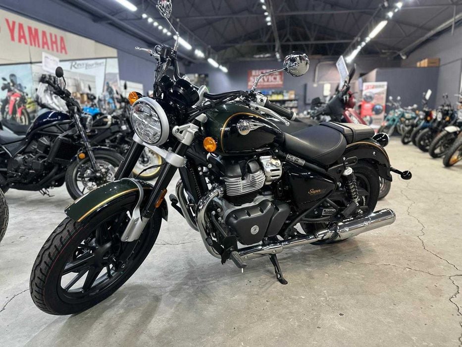 Royal Enfield Super Meteor 650 Interstellar pret Promo - EST BIKE